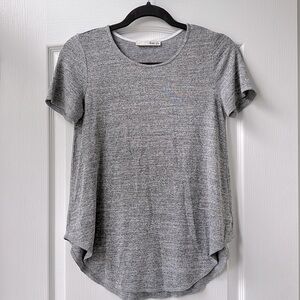 Aritzia Wilfred Free Light Grey Esther T-shirt (size S)
